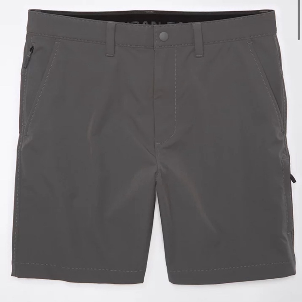 NWT American Eagle 24/7 Club Short Above the Knee SZ 32